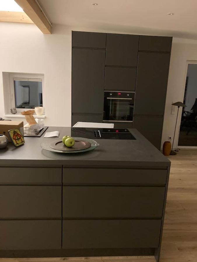 Apartamento Neues Penthouse-Loft Mit Konuskarte Fuer Gratis Oepnv Ehrenkirchen Exterior foto